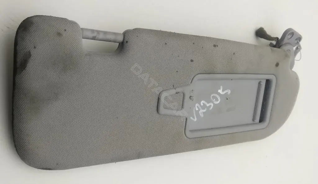 Козырек солнцезащитный 852023Z000TX