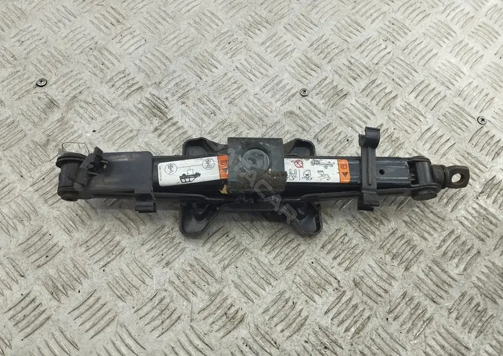 Домкраты 3L8A17A078BA