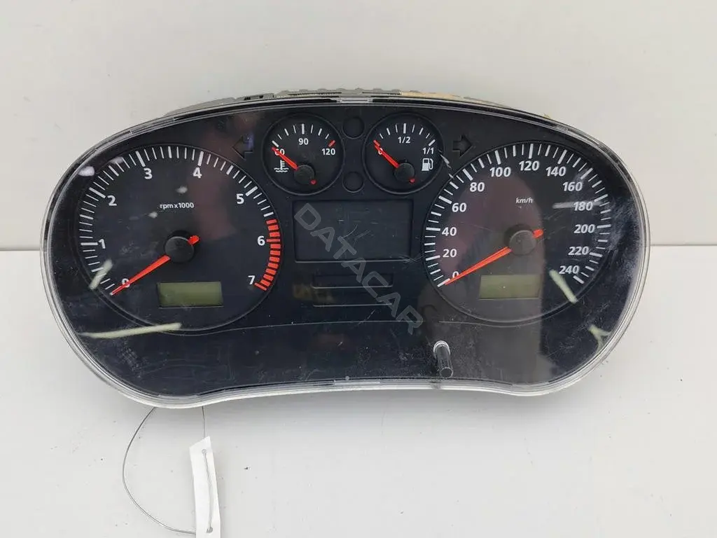 Панель приборов W01M0920801