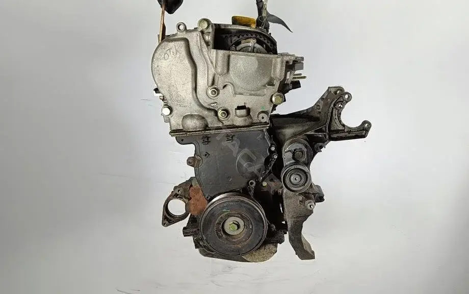 Двигатель в сборе F4P774