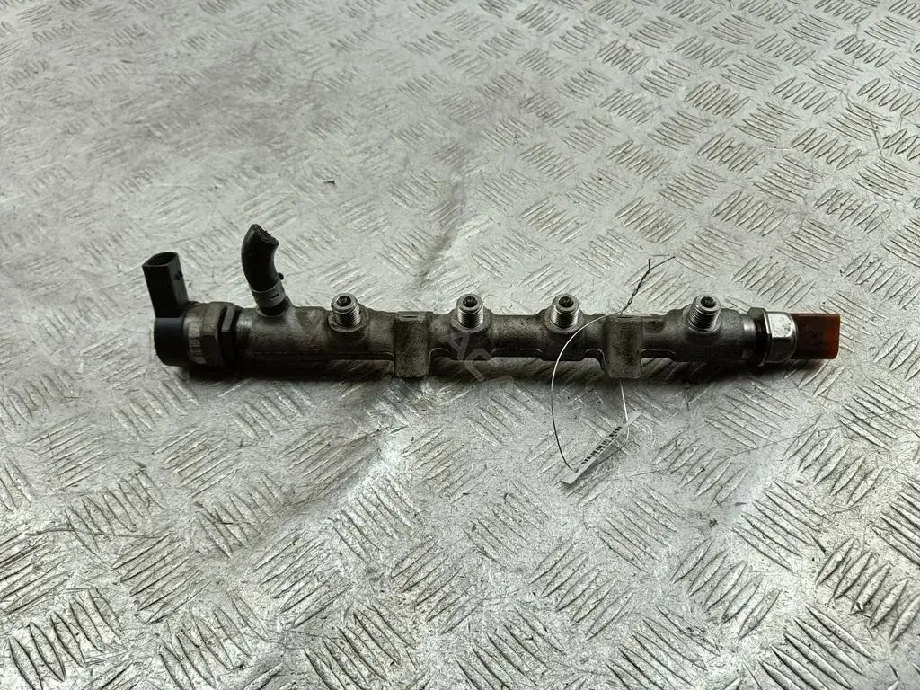 Топливная рейка 03L906051, 03P089, 057130764AB