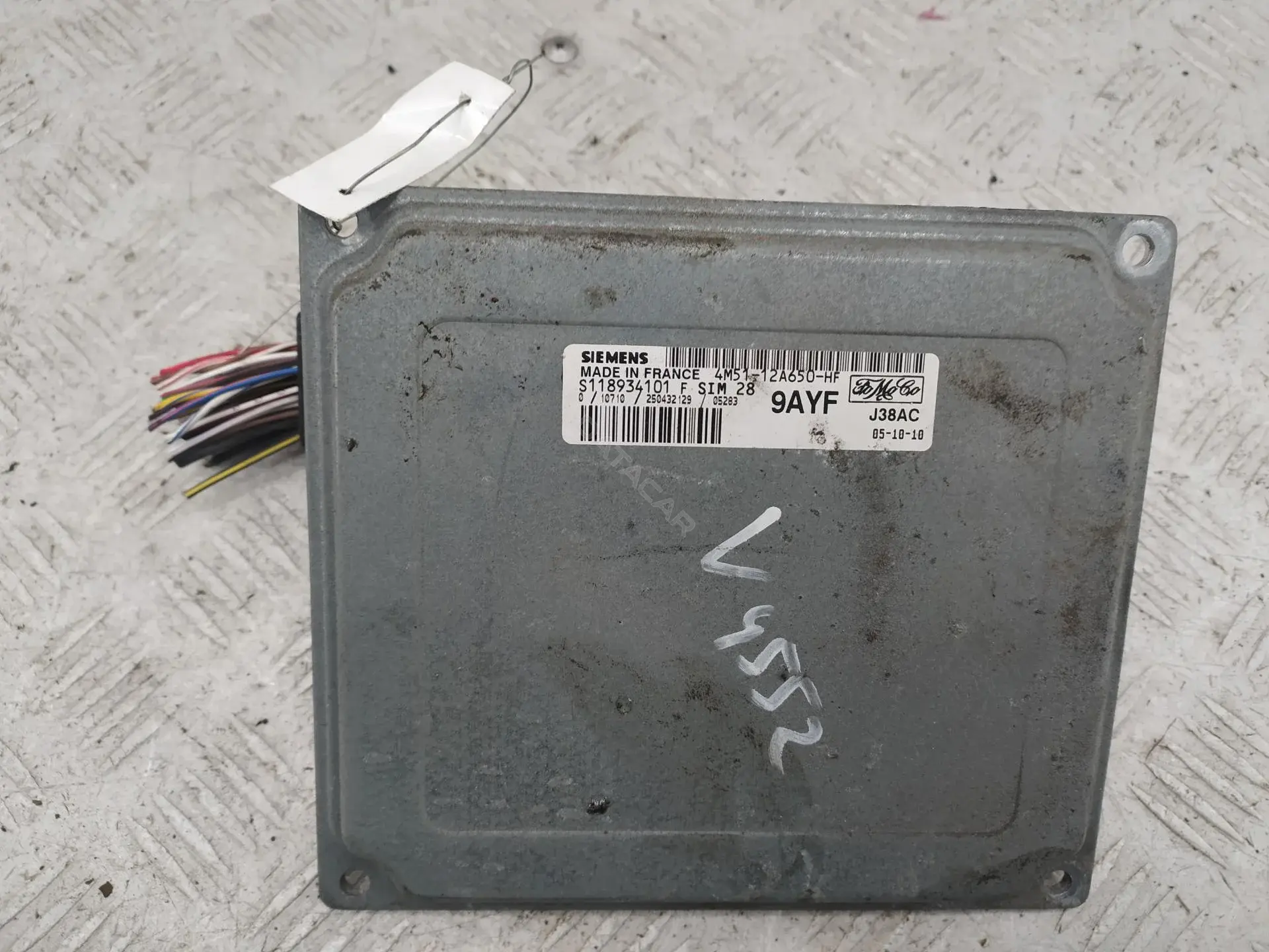 Блок управления двигателем 4M51-12A650-HF