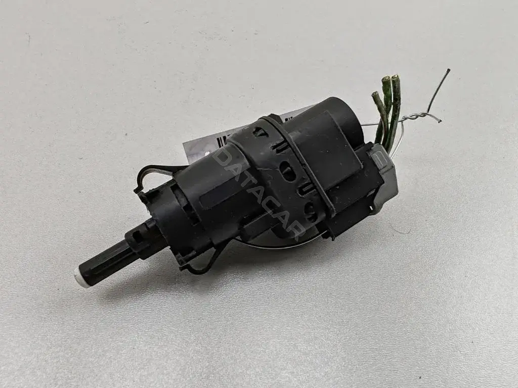 Датчик стоп сигнала 3M5T13480AC