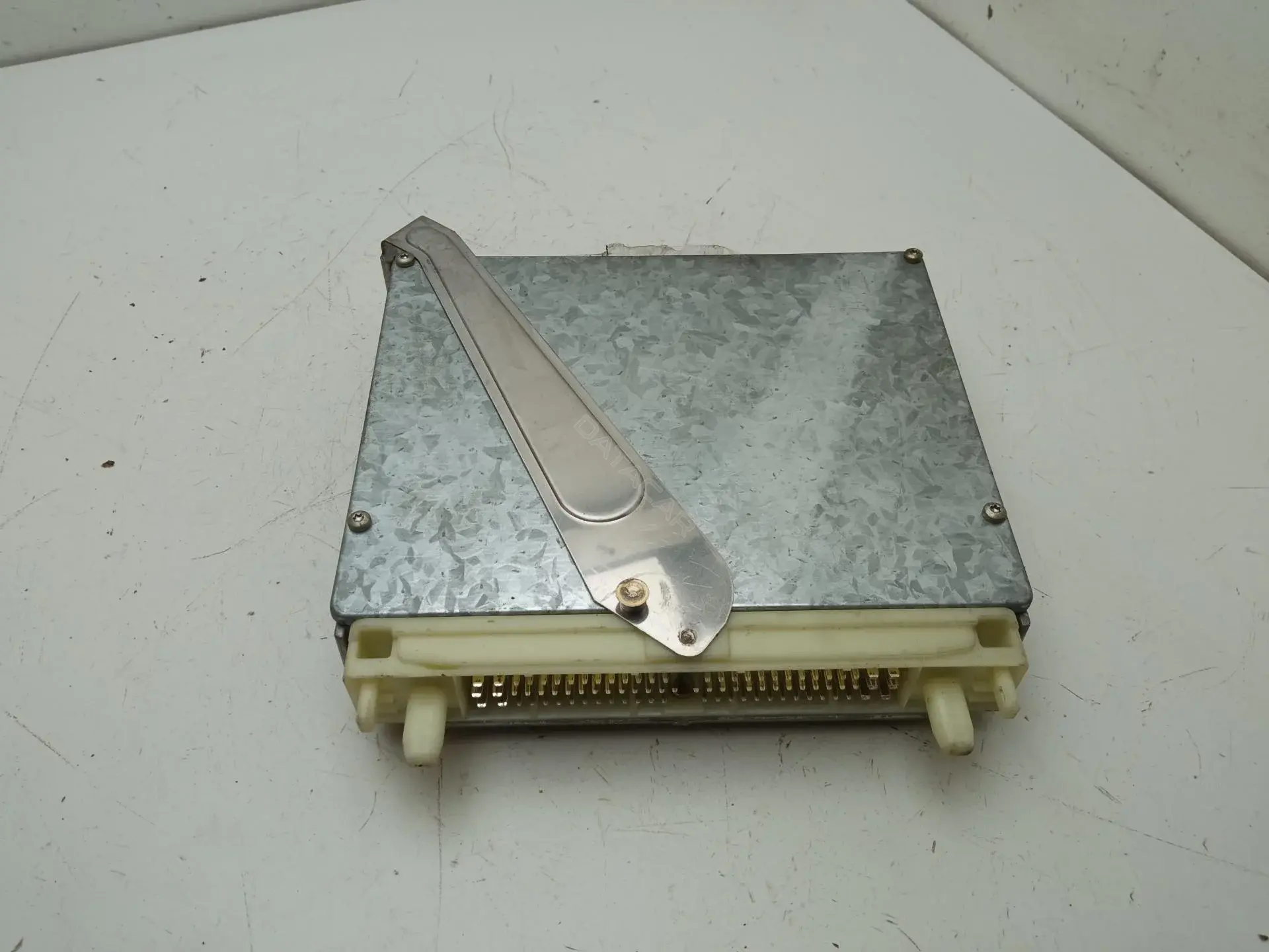 Блок управления двигателем S103955403H