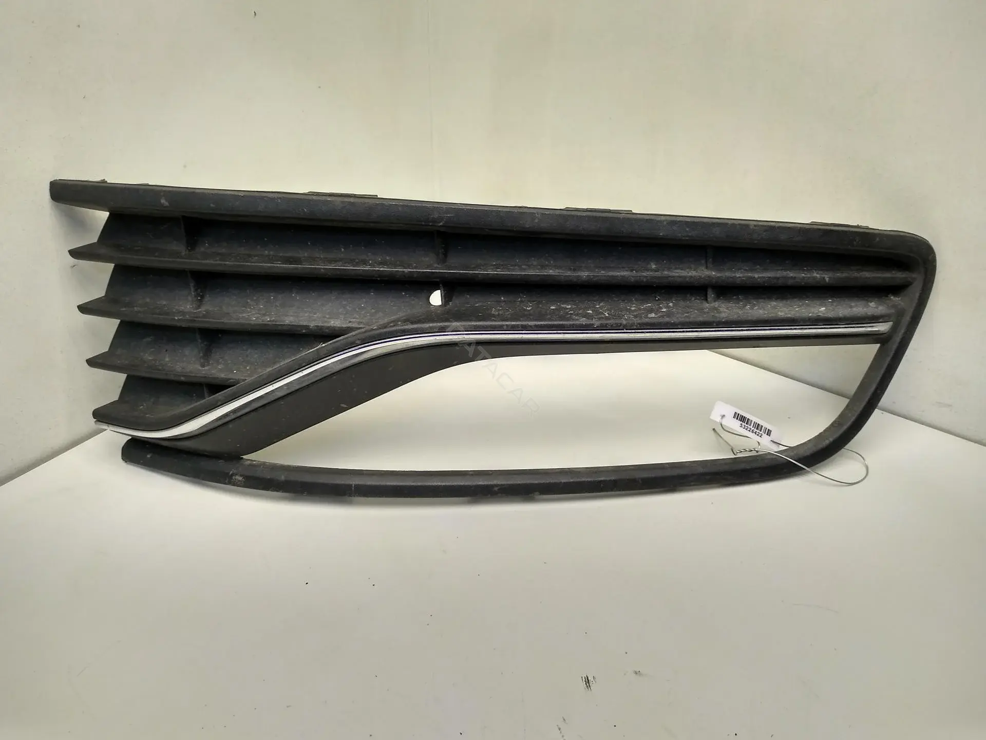 Решетка бампера / заглушка 6C0854662C