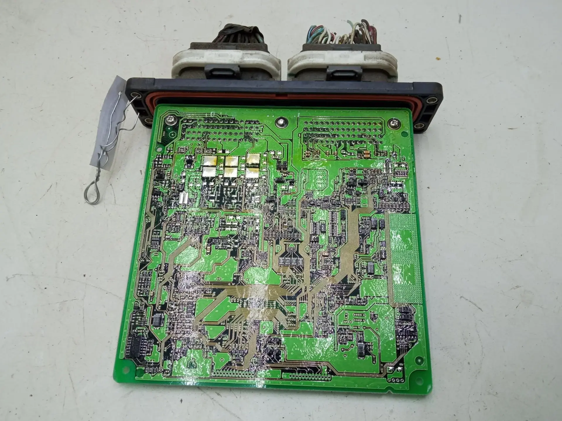 Блок управления двигателем 1001408552, Z627