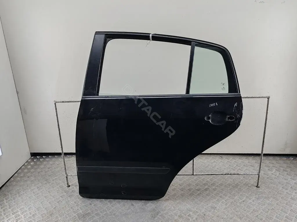 Дверь 5M0833311