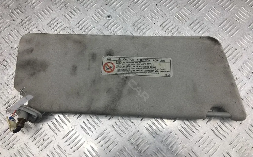 Козырек солнцезащитный 53103137