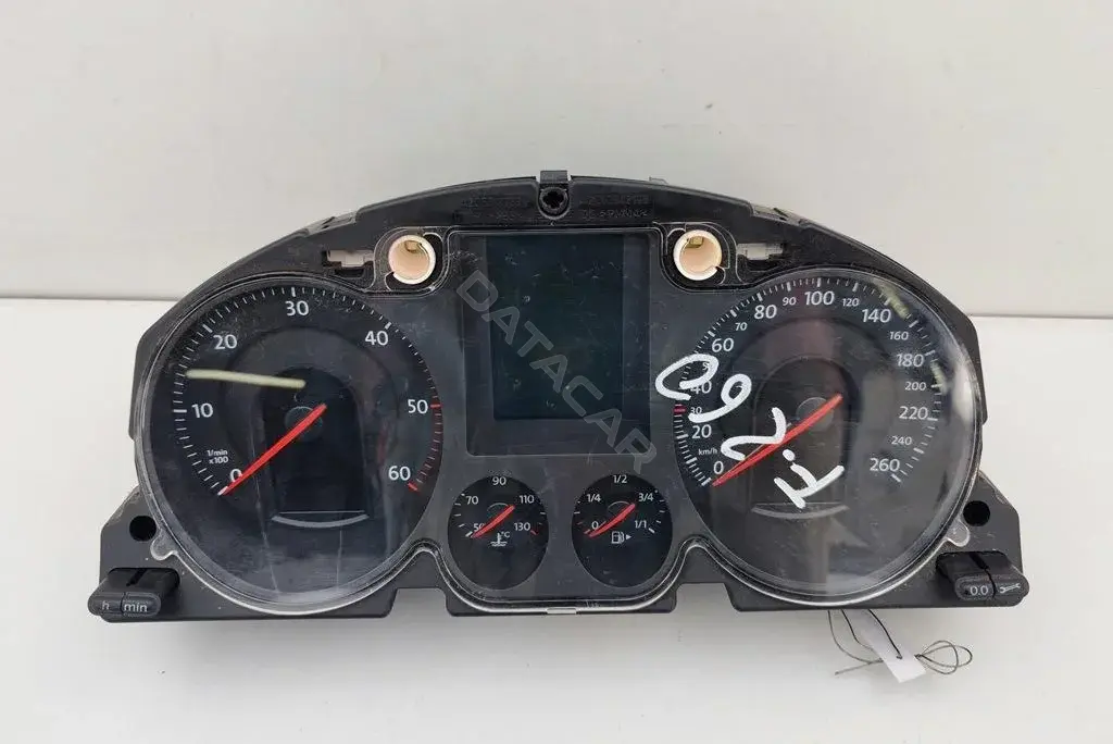 Панель приборов 3C0920871E