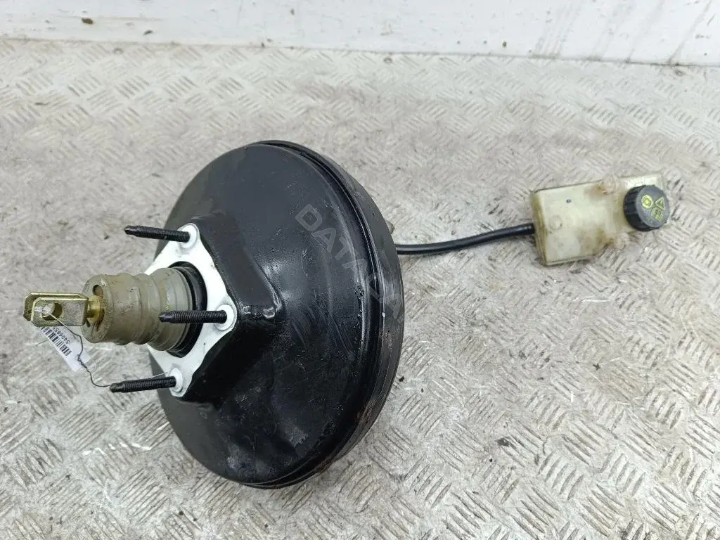 Вакуумный усилитель тормозов 3M512B195AJ