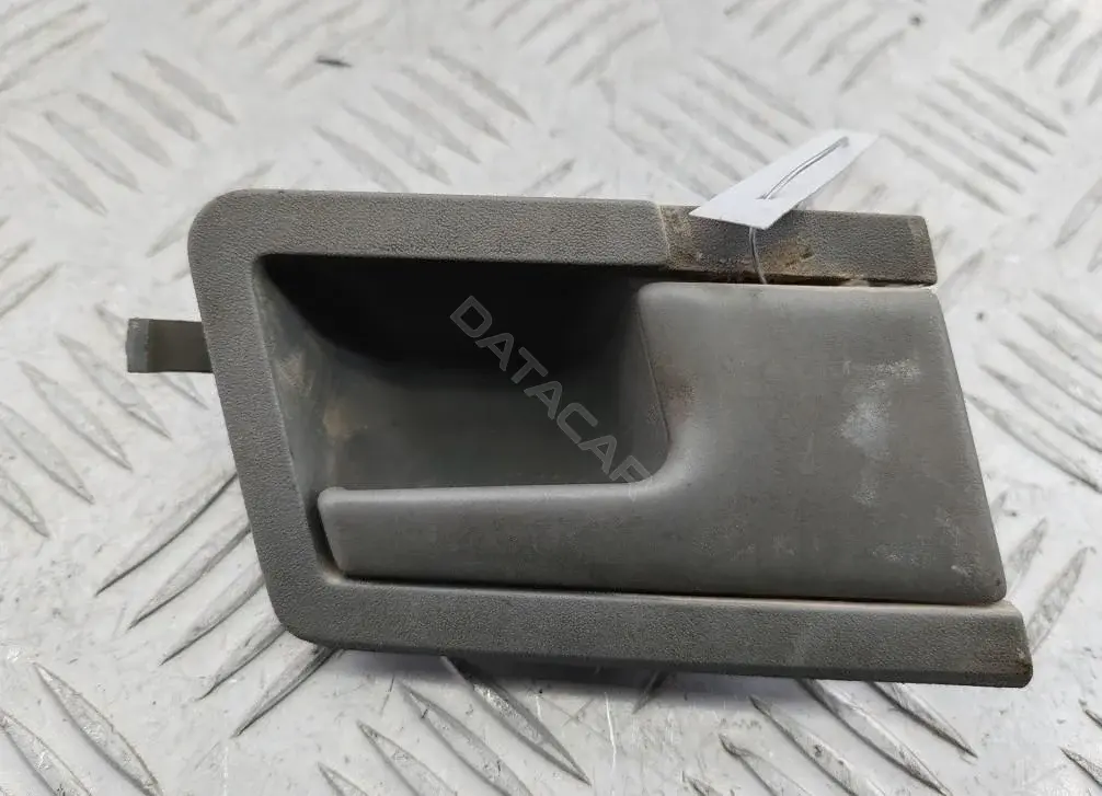 Ручка двери 7D0837020A