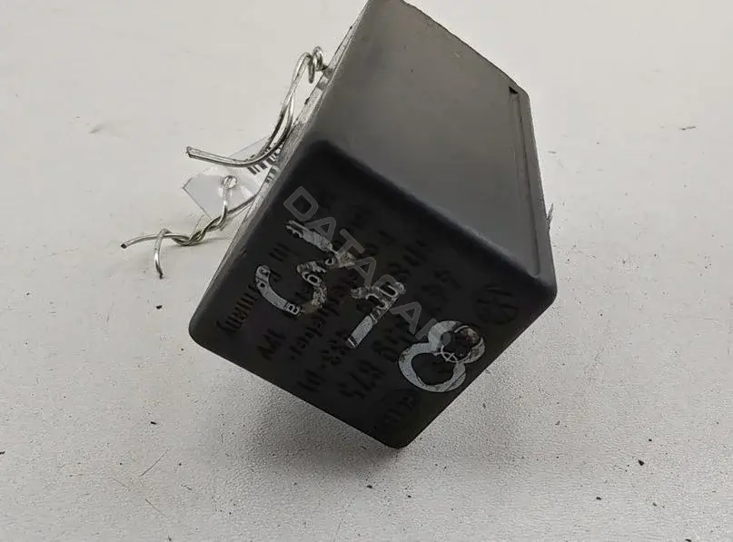 Реле стеклоочистителя 5DS004433