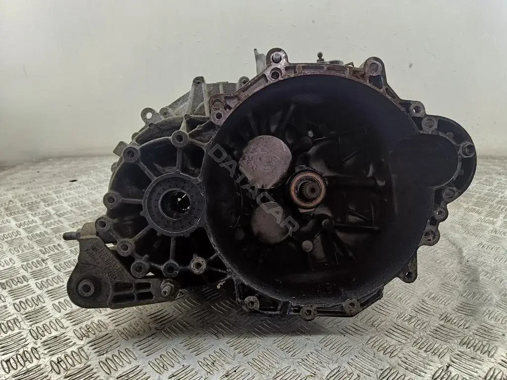 Механическая коробка передач (МКПП) 8G9R7002ME