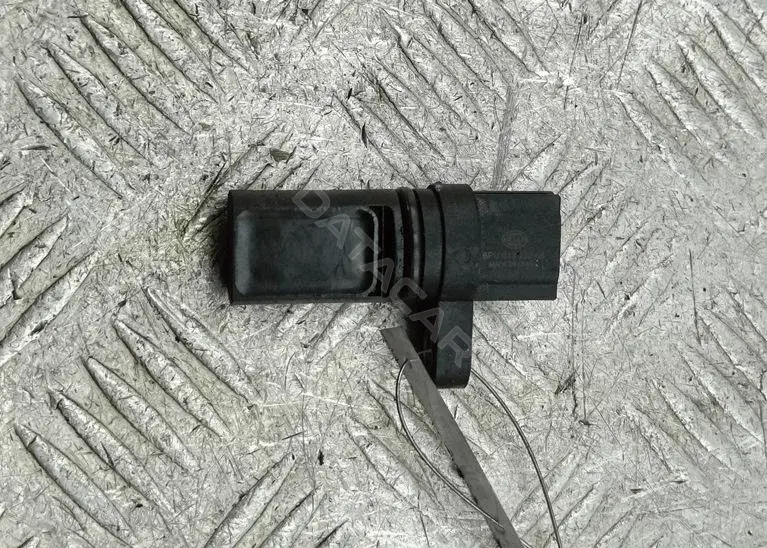 Датчик распредвала 6PU013122-66