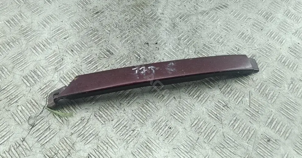 Ус под фару 4A0853207D