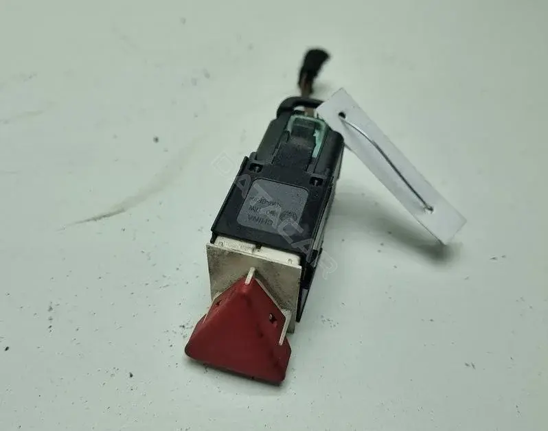 Кнопка аварийки 3c0953509a