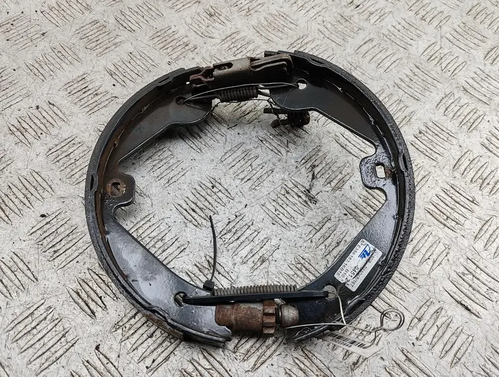 Распорные планки 90R011045167