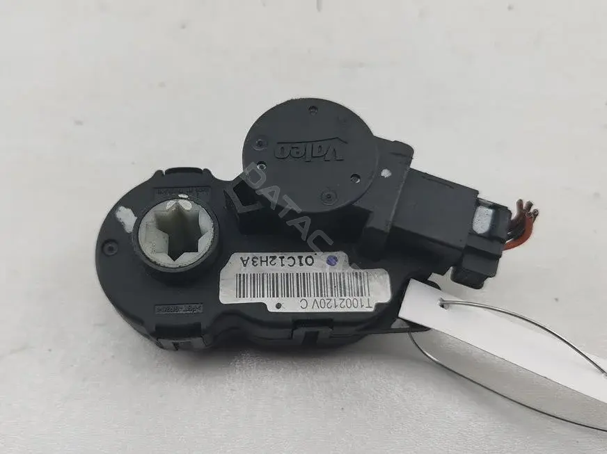 Мотор заслонки печки T100212V