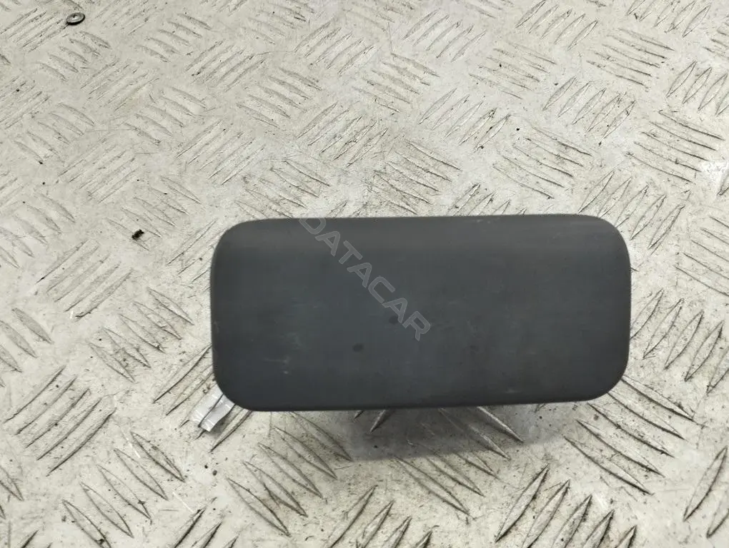 Ручка двери YC15V26601