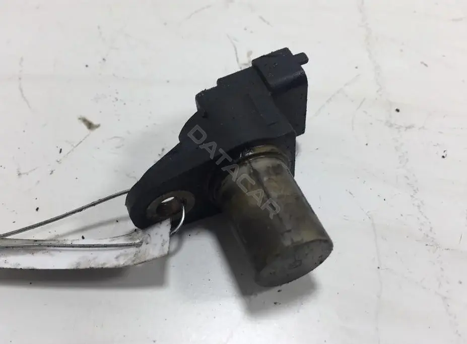 Датчик распредвала a003539728