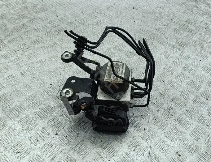 Блок управления АБС 6G912M110AG