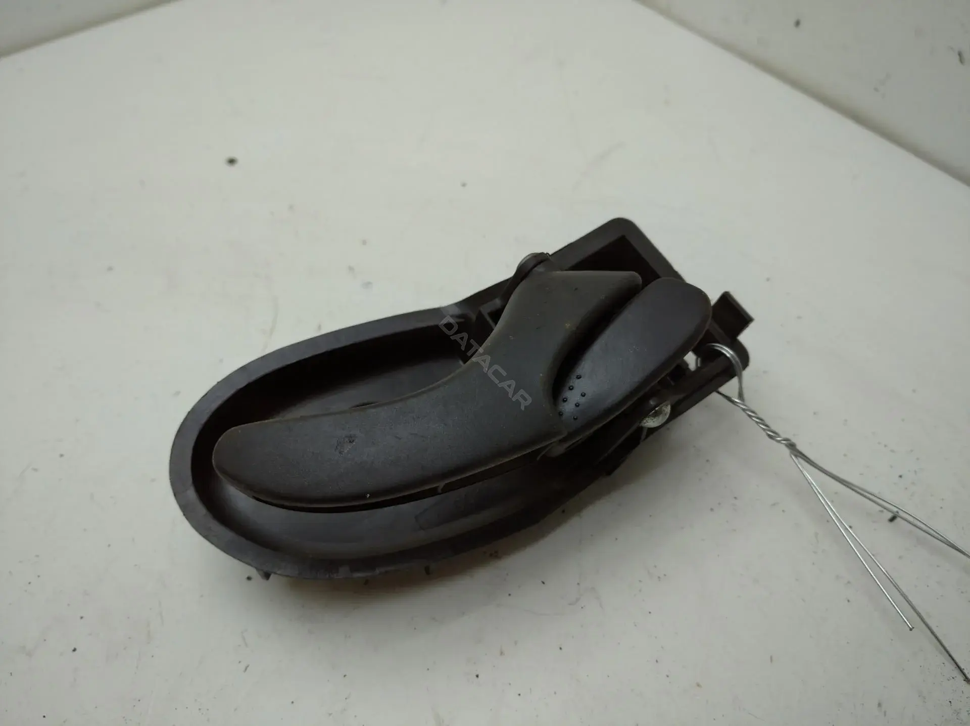 Ручка двери yc15v22600a