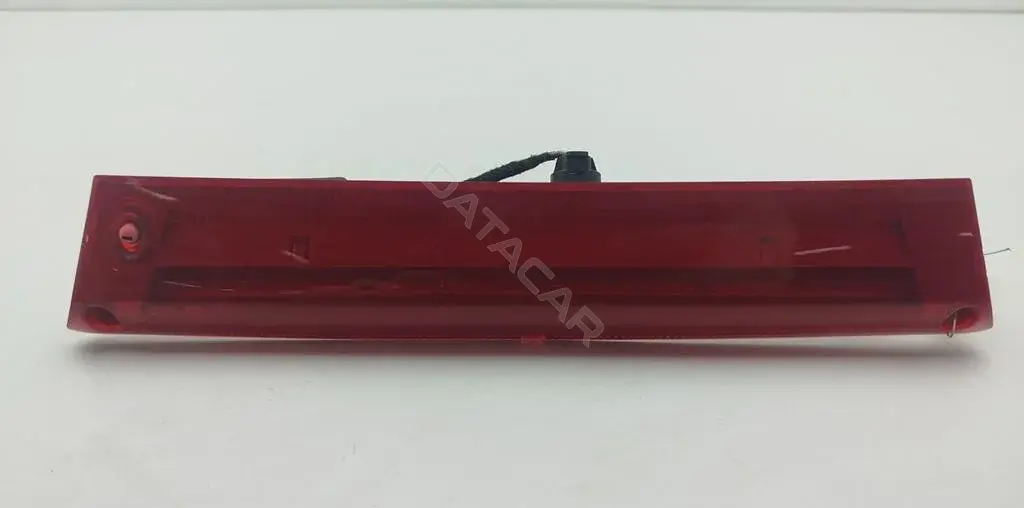 Фонарь стоп сигнала 8A6113A613AG