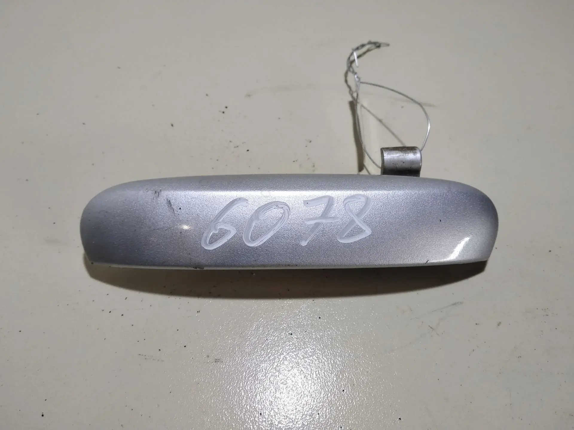 Ручка двери 52326078
