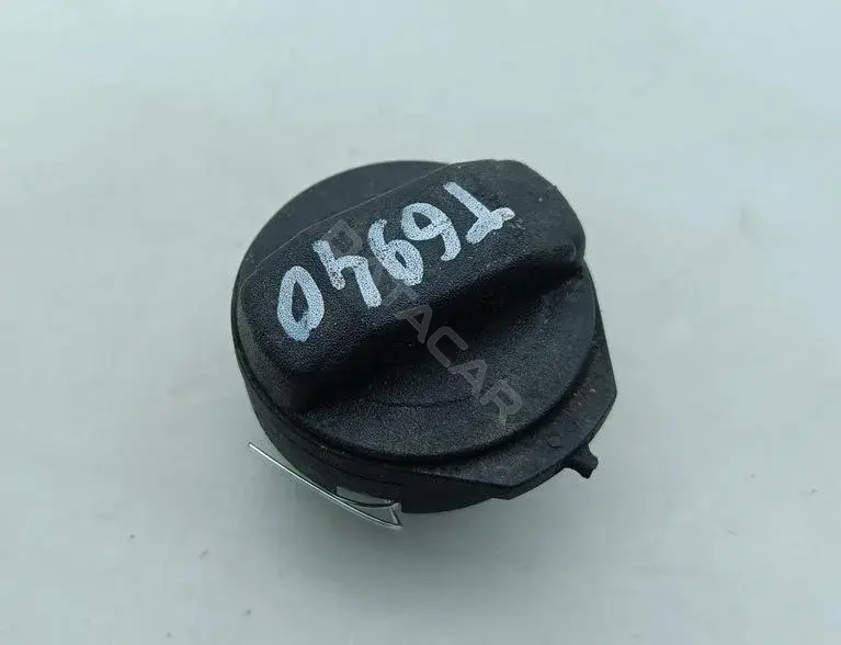 Крышка топливного бака 1J02011553C