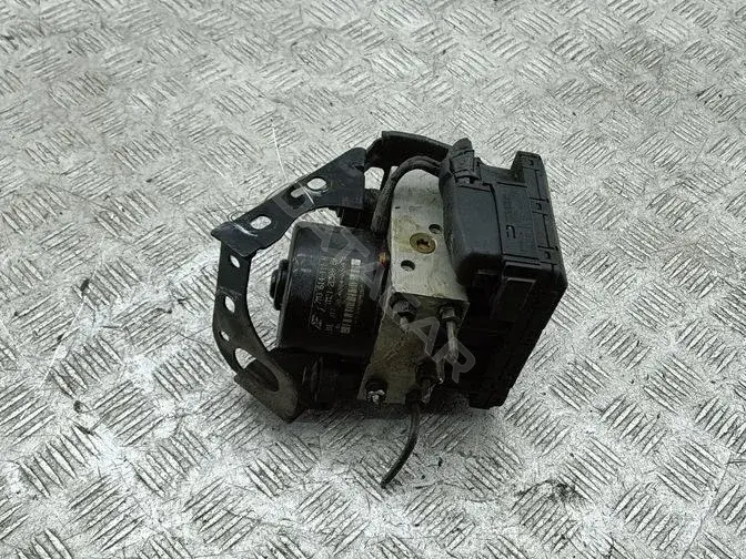 Блок управления АБС 7M3614111H