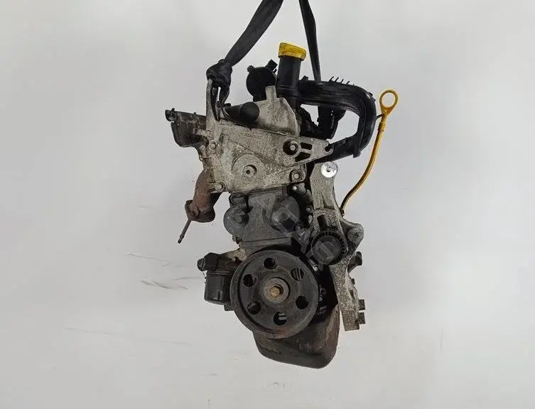 Двигатель в сборе D7F800
