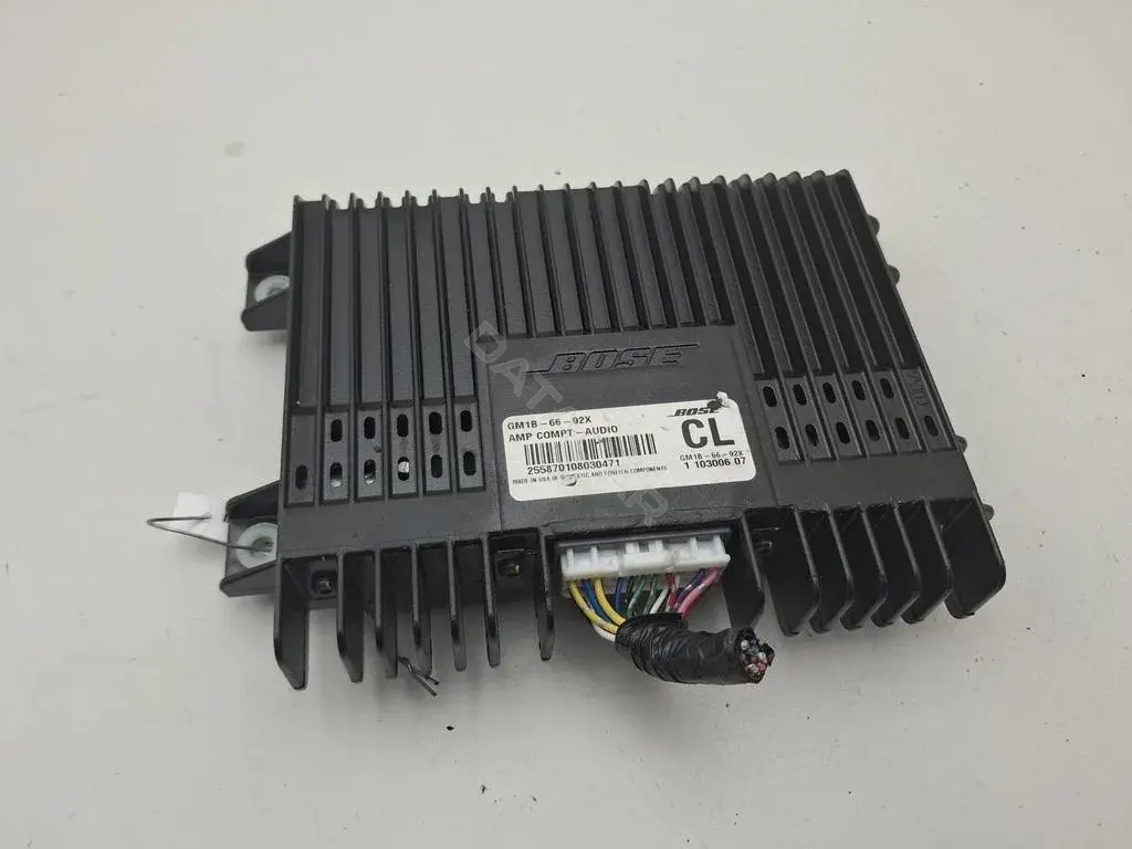 Усилитель музыкальный GM1B6692X