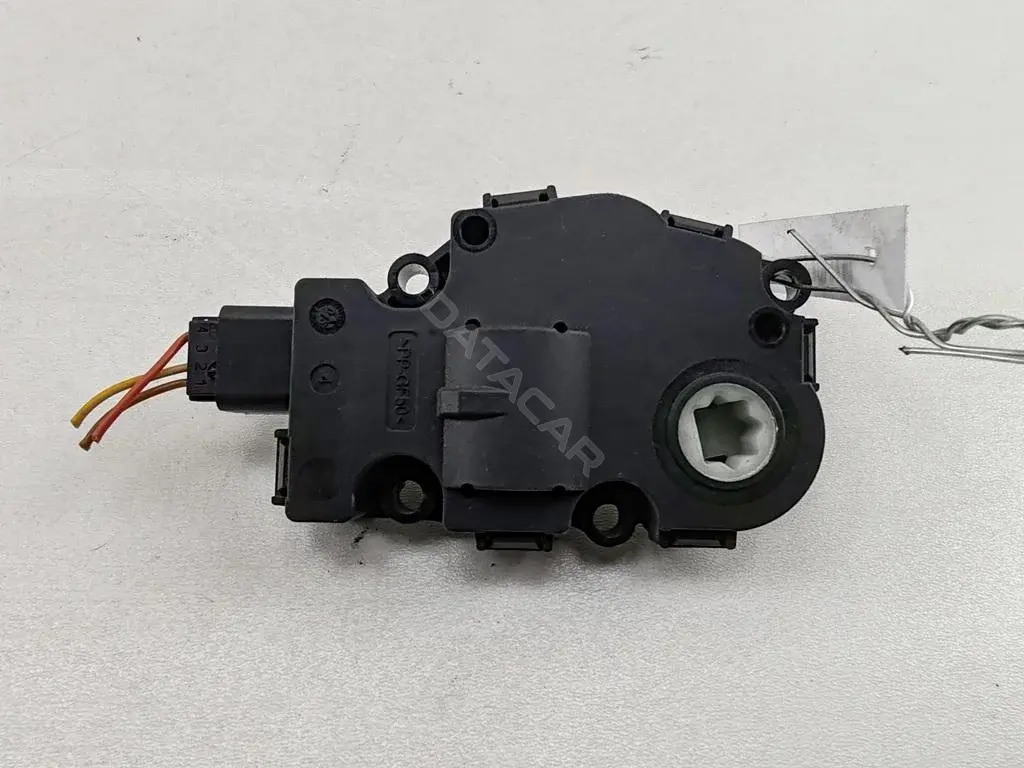 Мотор заслонки печки CZ113930-071