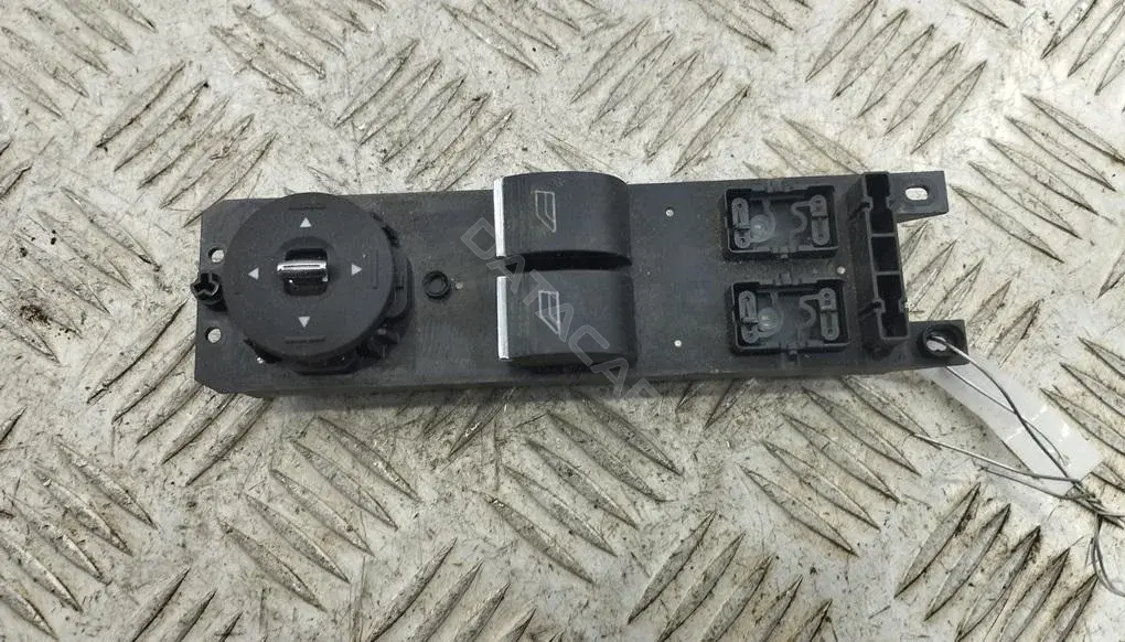 Кнопка стеклоподъемника C1BT14A132AA