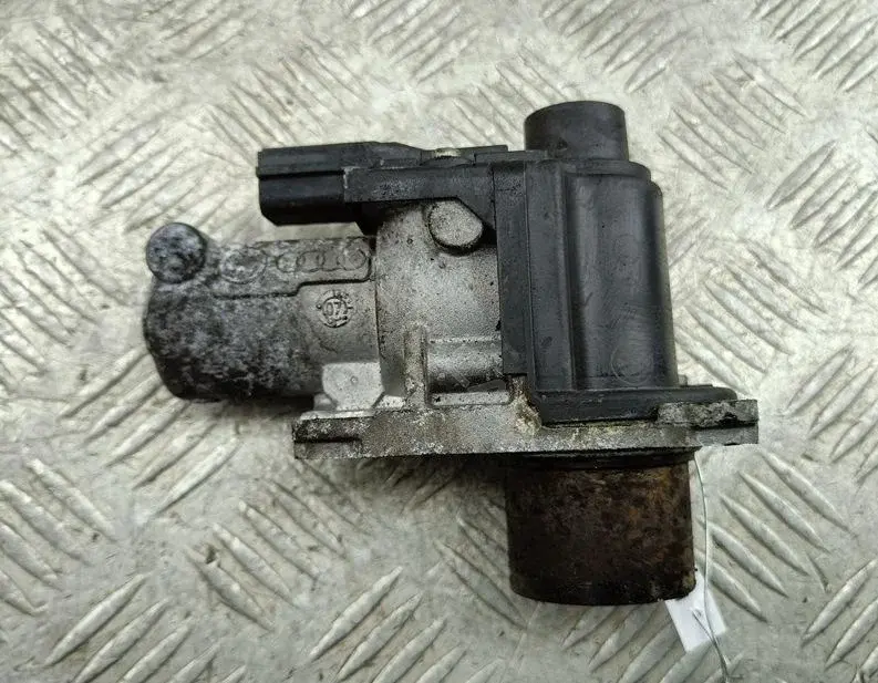 Клапан ЕГР 03G131501N