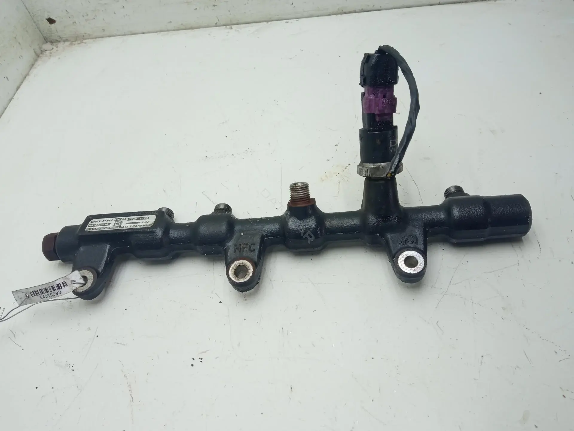 Топливная рейка R9144Z031A