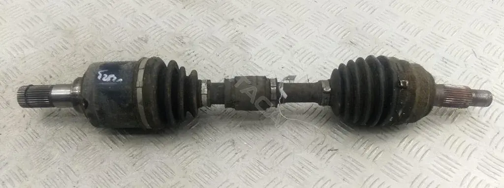 Приводной вал / Полуось GD782560XC