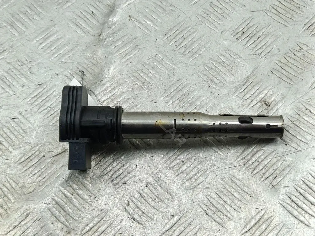 Катушка зажигания 07K905715F