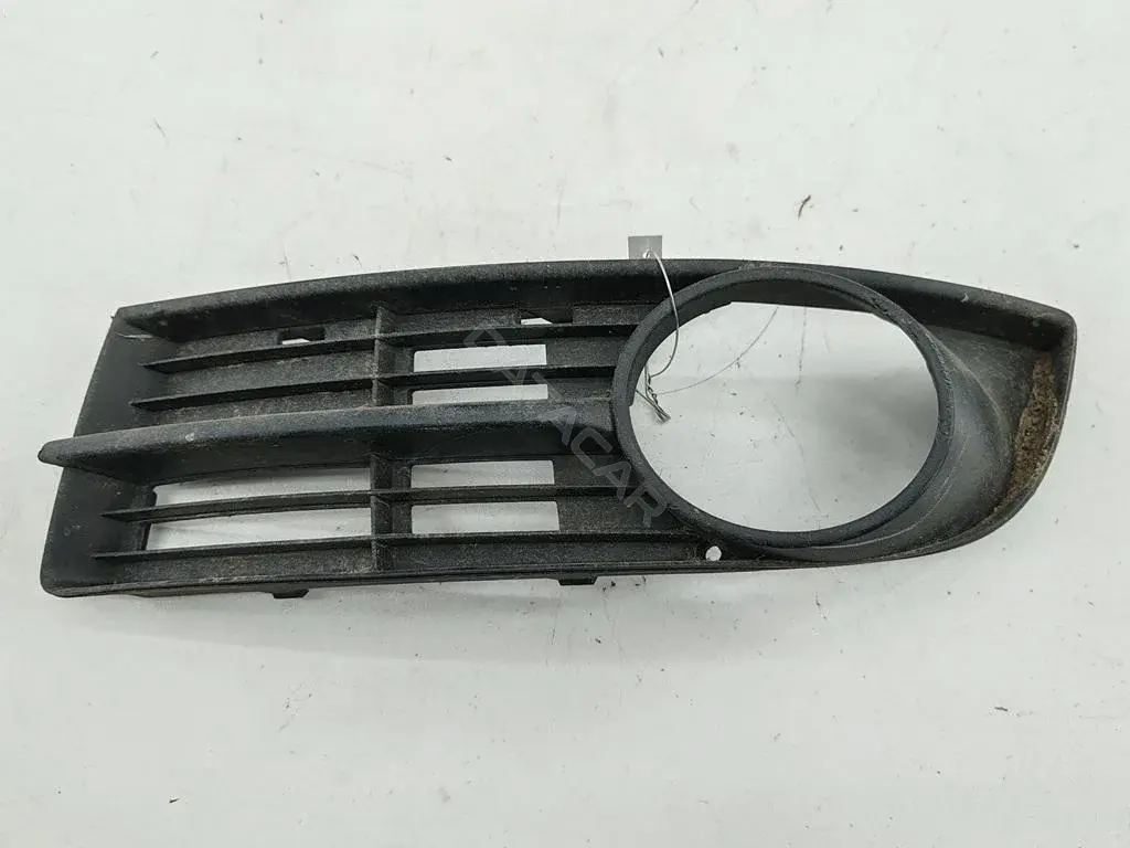 Рамка фары противотуманной 1T0853665A