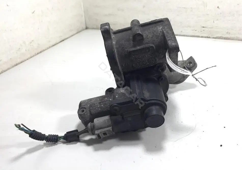 Клапан ЕГР 03G129037A