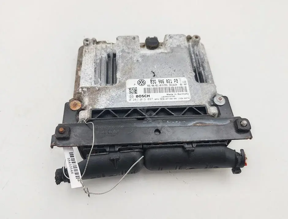 Блок управления двигателем 03G906021PB