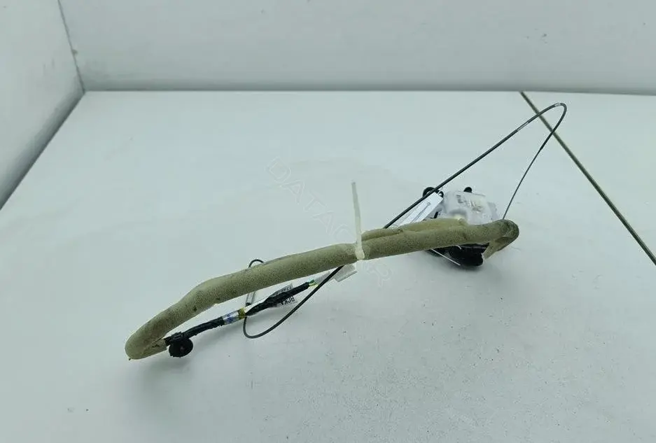 Актуатор лючка топливного бака BCKA-67-SH0