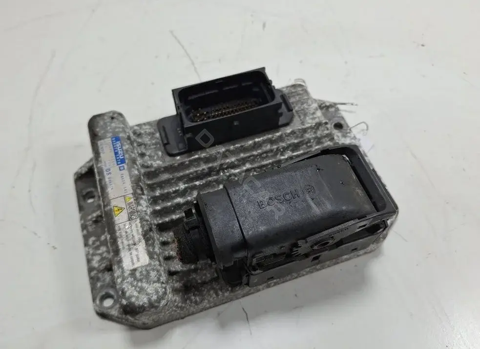 Блок управления двигателем 98074147