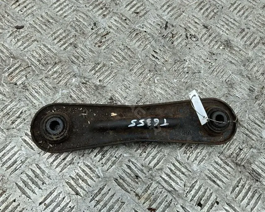 Рычаги 1S715K746CA