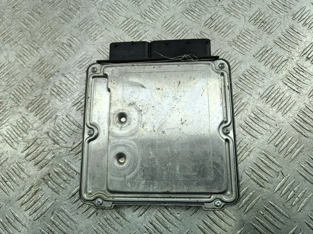 Блок управления двигателем 028101959, 3D0907401