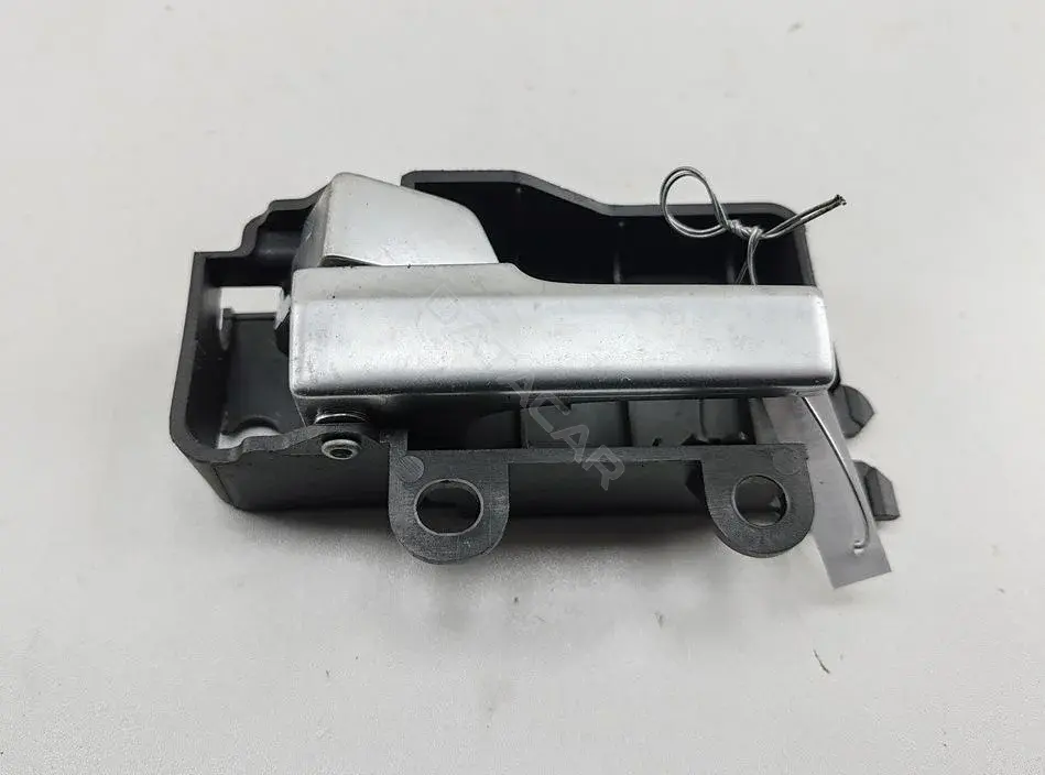Ручка двери 3M51R22601BD