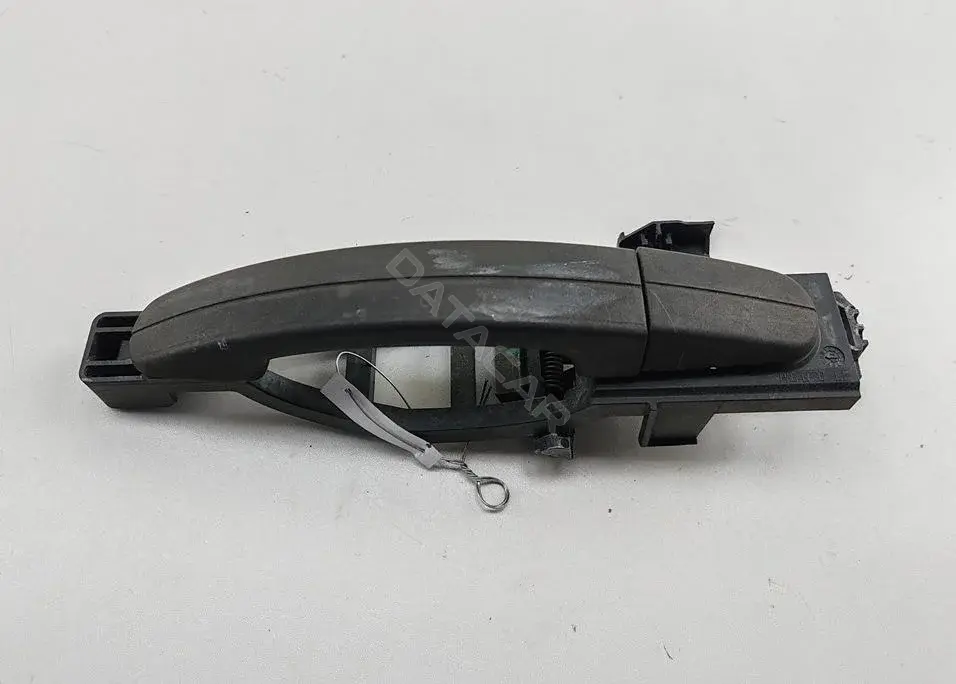 Ручка двери 3M51R224A37AD