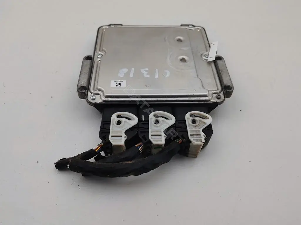 Блок управления двигателем 8G9112A650DL