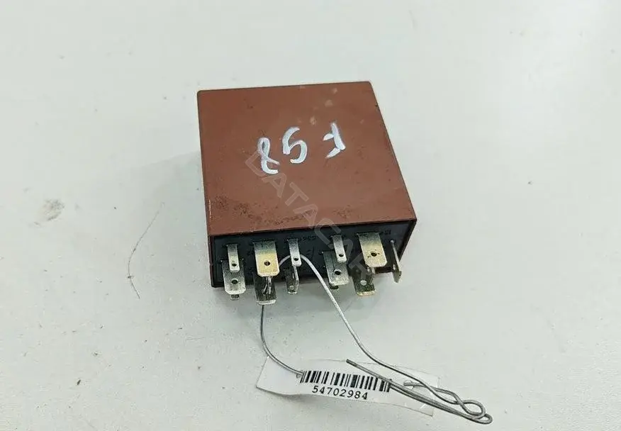 Реле стеклоочистителя 4B0955531C