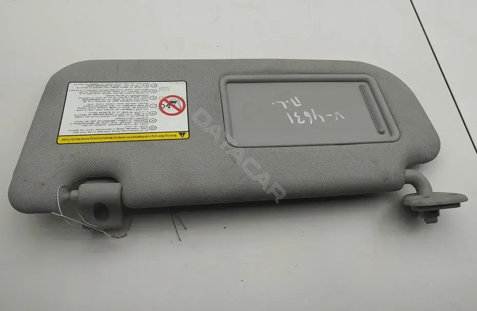 Козырек солнцезащитный 852102S610OM